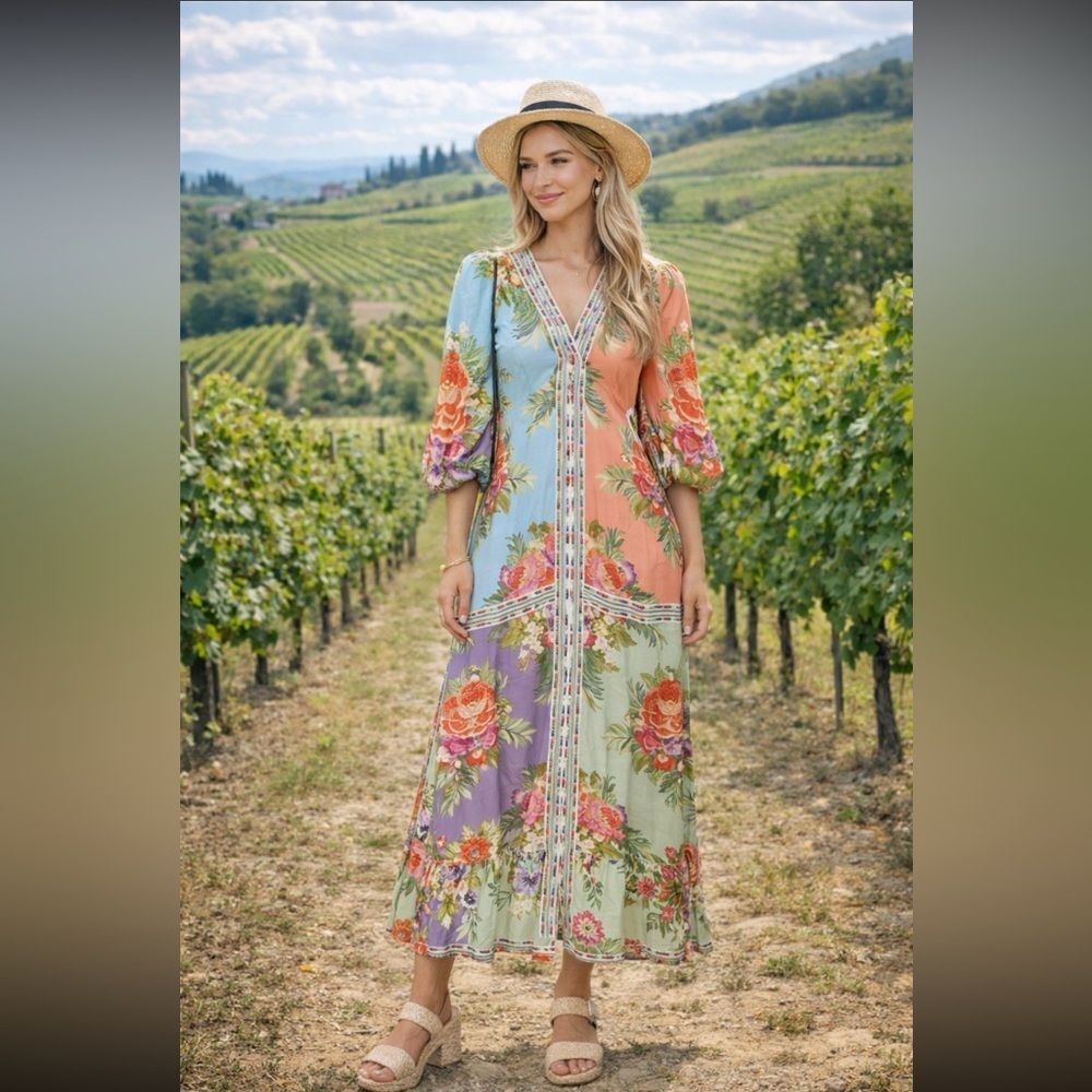 💃🏻RARE 💃🏻 Farm Rio x Anthropologie Long-Sleeve V-Neck Maxi Dress size S.